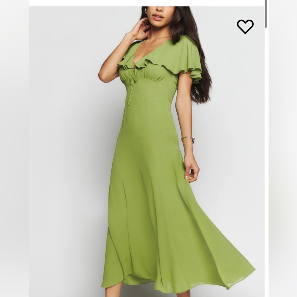 Reformation Bronwen dress size 8 - worn once - color: avocado